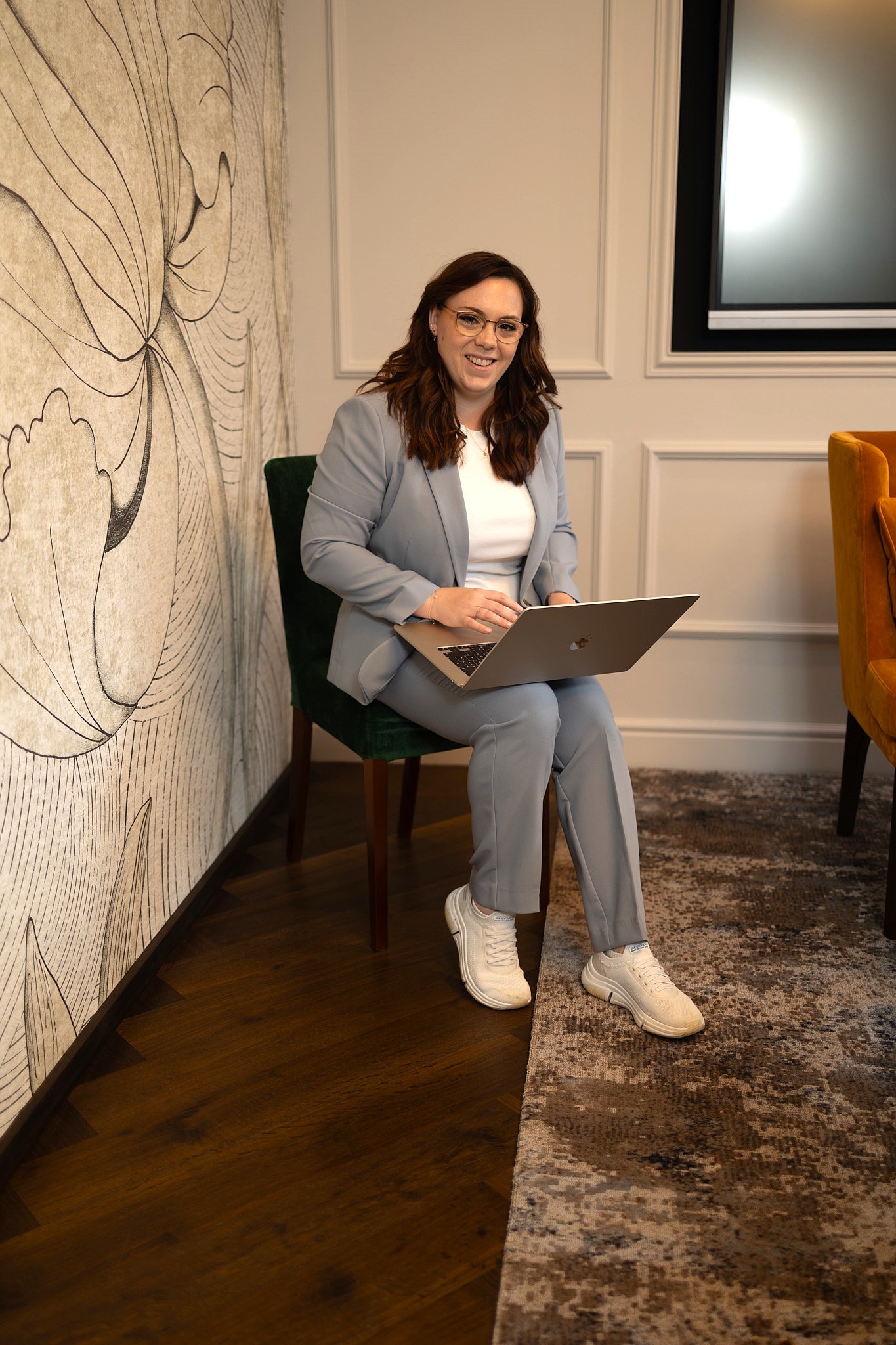 Porträtbild von Melanie Hutterer, von Melanie Hutterer Weddings & Events